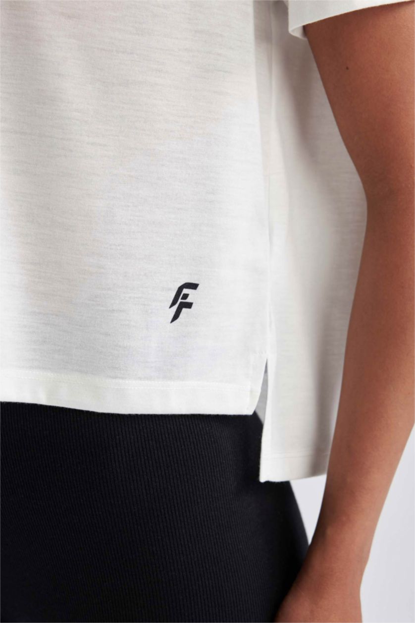 WOMAN White Polo Collar Short Sleeve T-Shirt