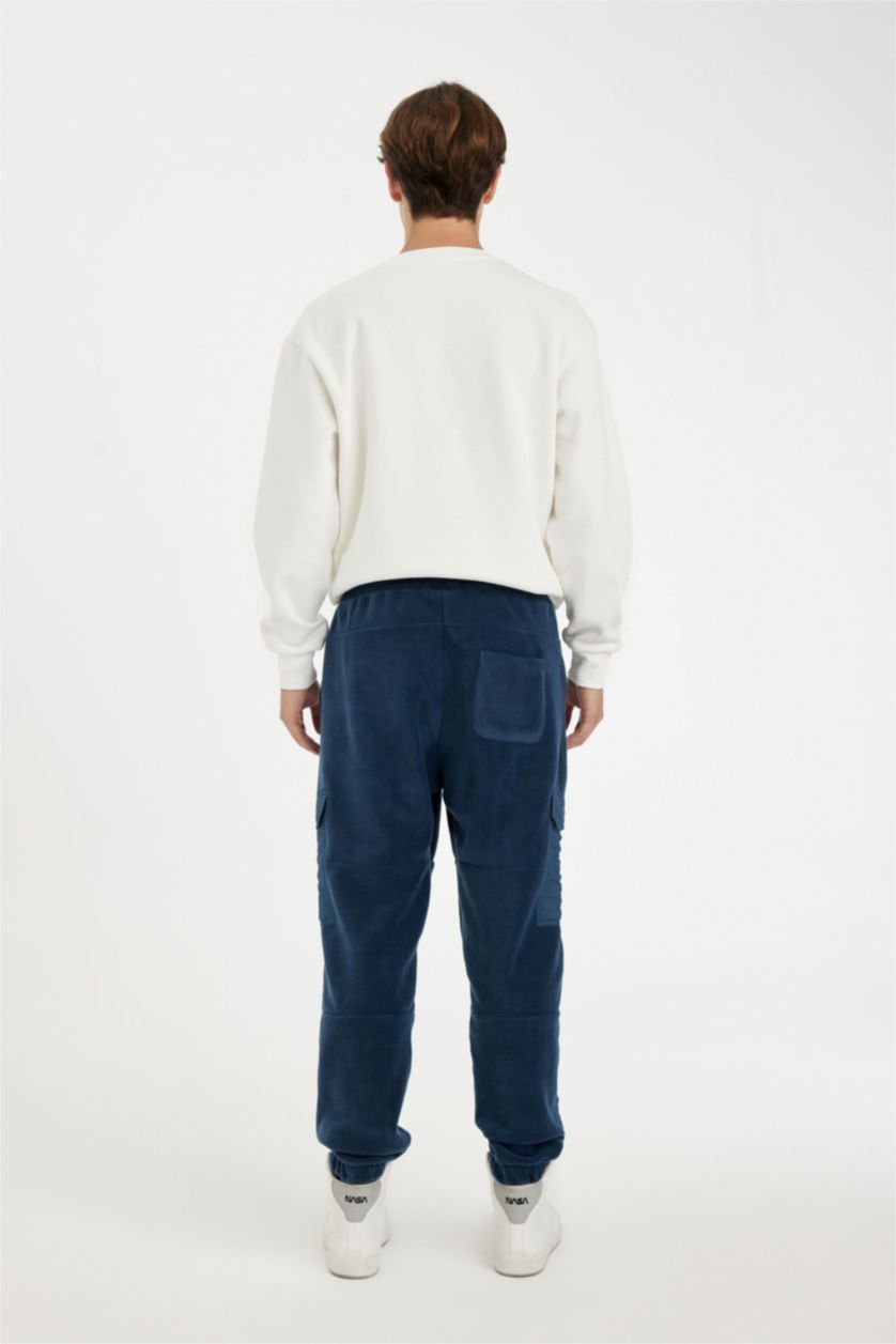 Erkek İndigo Regular Fit Polar Eşofman Altı Beli Paçası Lastikli Kargo Cepli