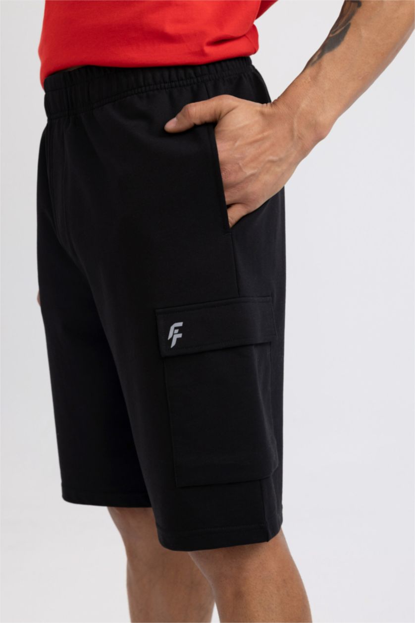 Erkek Siyah Standart Fit Kısa Paça Sporcu Şort
