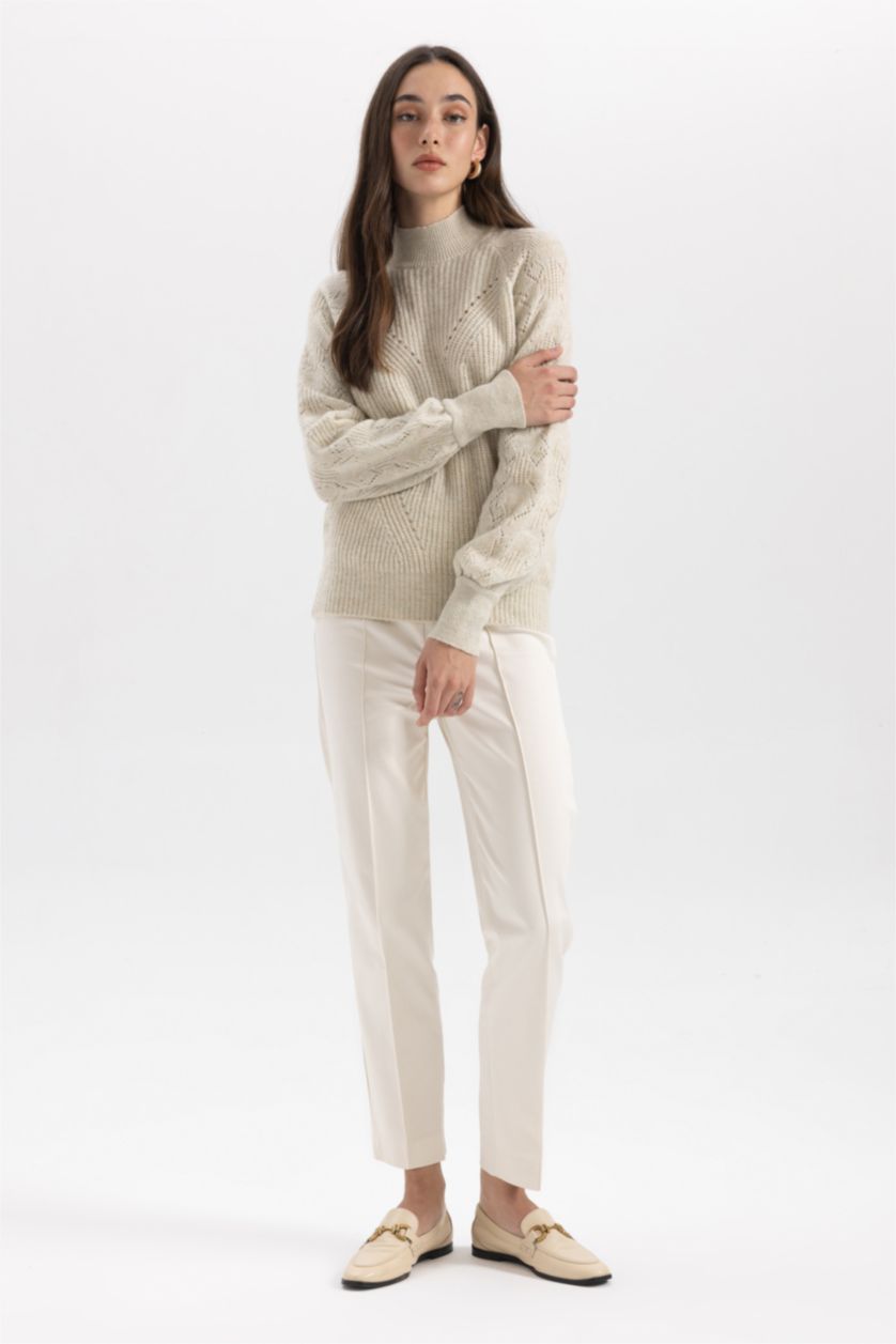 FEMME Beige Clair Pantalon Coupe Classique