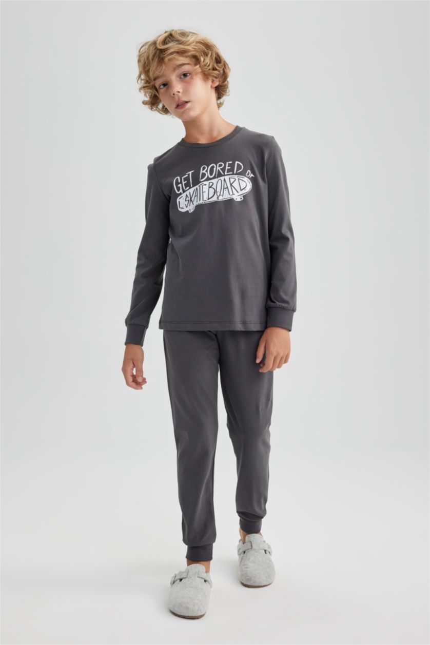 أولاد أنثرا بيجامة قصة عادية من قطعتين