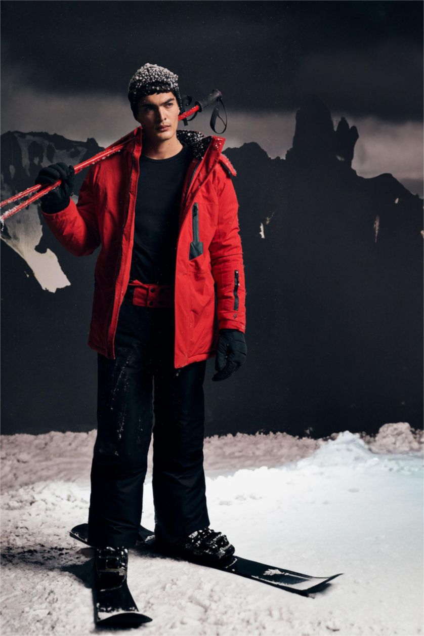 Erkek Kırmızı Su İtici Mont