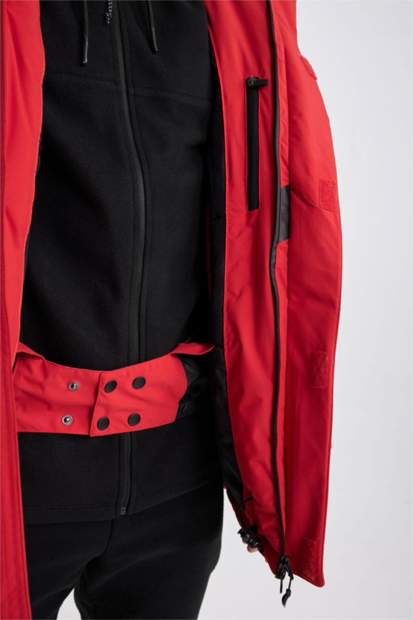 Erkek Kırmızı Su İtici Mont