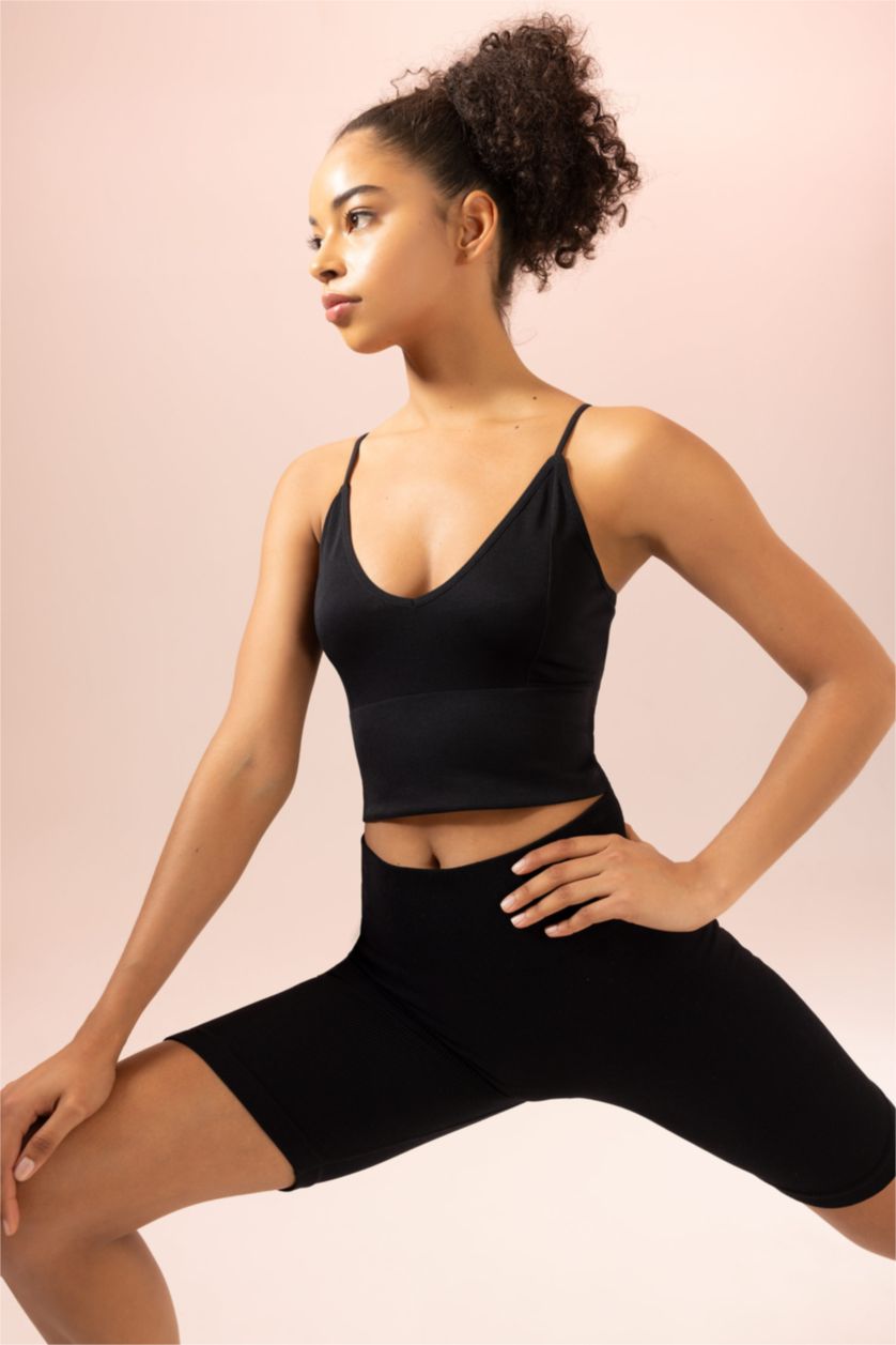 WOMAN Black DeFactoFit Seamless V-Neck Sports Crop Top