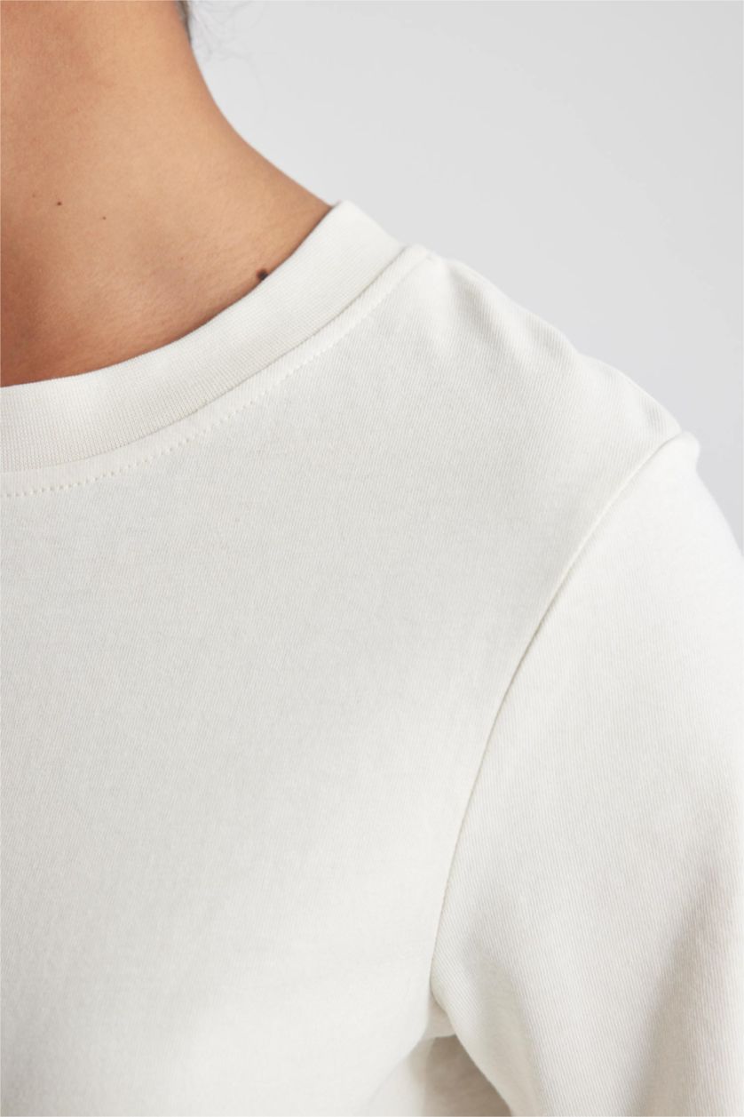 Kadın Taş Standart Fıt Bisiklet Yaka Sporcu Kısa Kollu Tişört