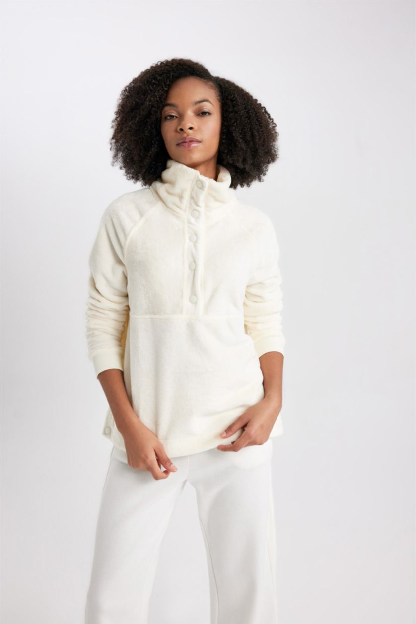 حريمي بيج فاتح سويت شيرت رياضي قطيفة قصة فضفاضة