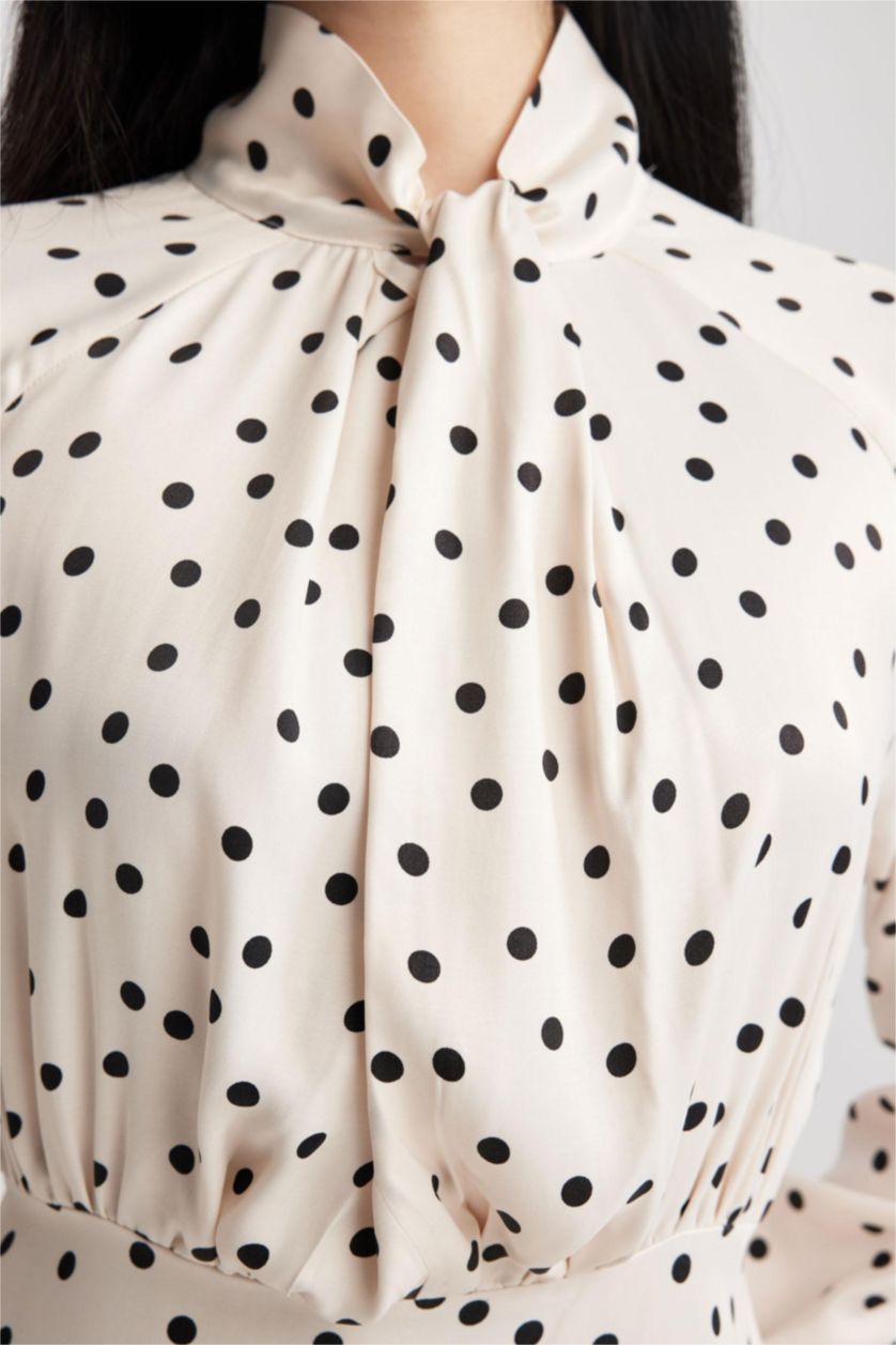 FEMME Blanc Robe Tissée À Manches Longues Satinette Imprimé Nœud Papillon