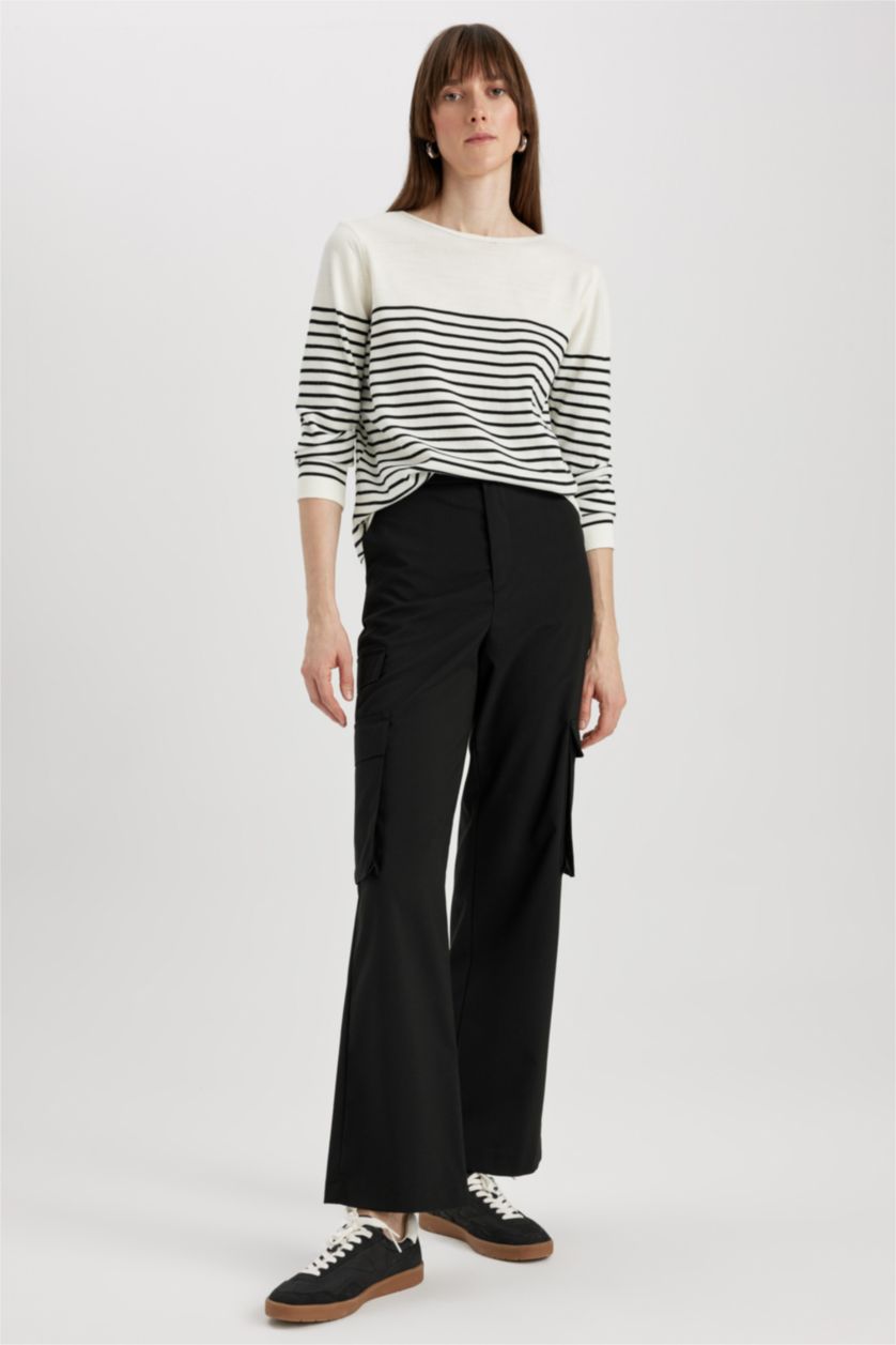 Kadın Ekru Regular Fıt Kazak