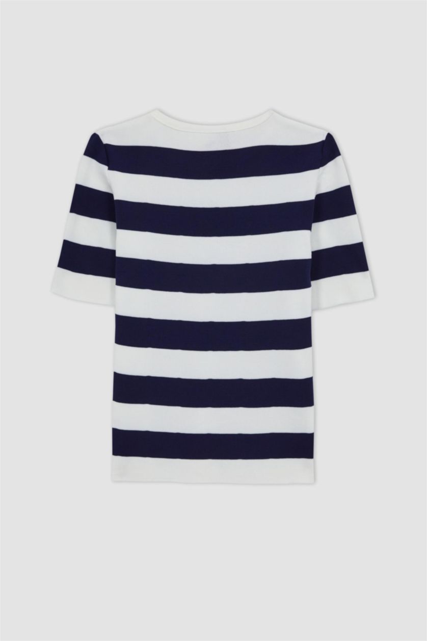 Woman Ecru Regular Fit Pullover