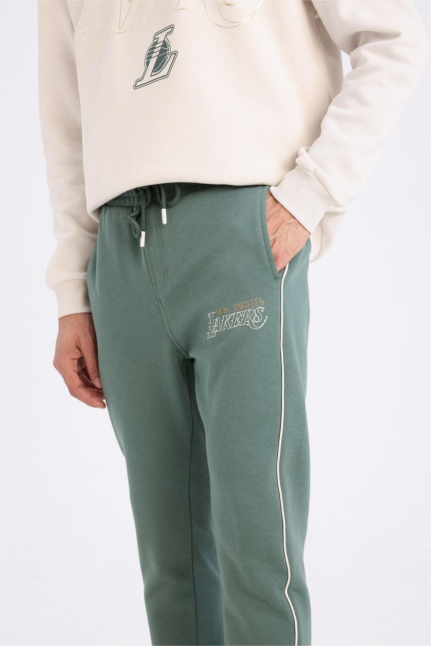Erkek Koyu Yeşil NBA Los Angeles Lakers Kalın Jogger Eşofman Altı Standart Fit Cepli Beli Bağcıklı