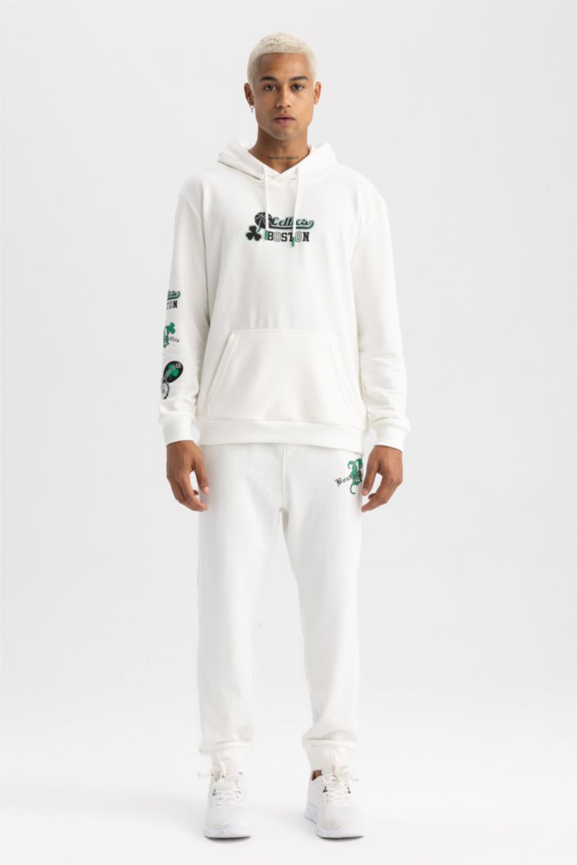 MAN Ecru DeFactoFit NBA Boston Celtics Standard Fit Sweatshirt