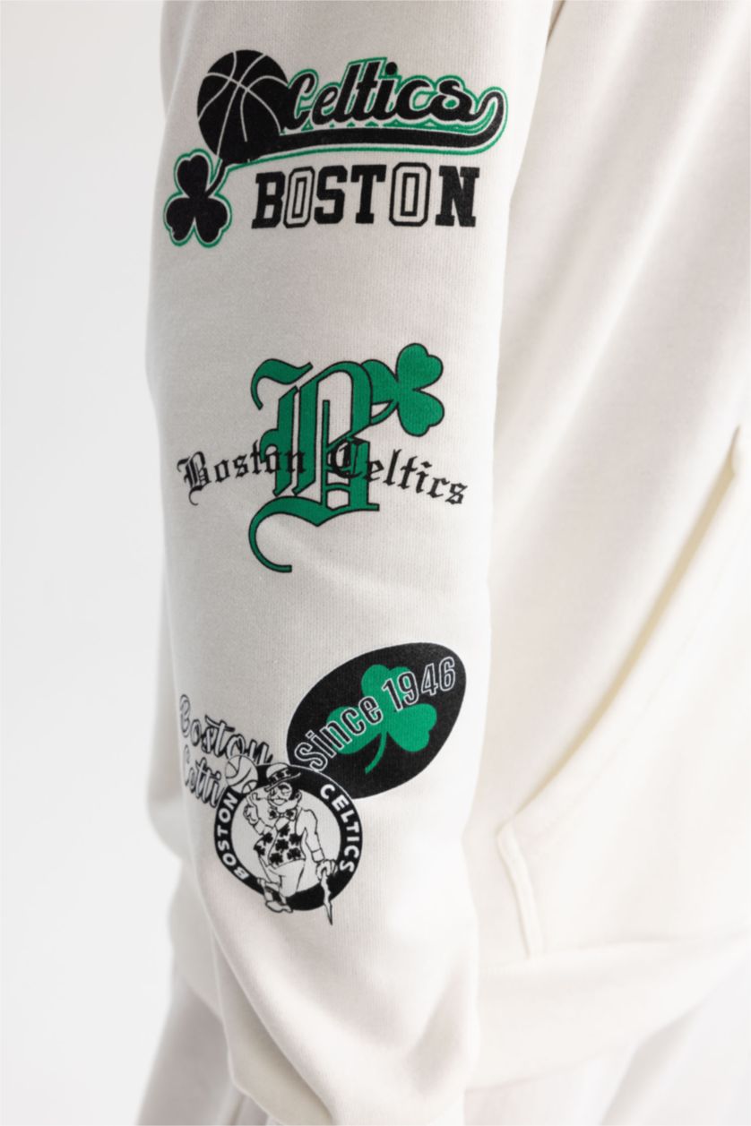MAN Ecru DeFactoFit NBA Boston Celtics Standard Fit Sweatshirt