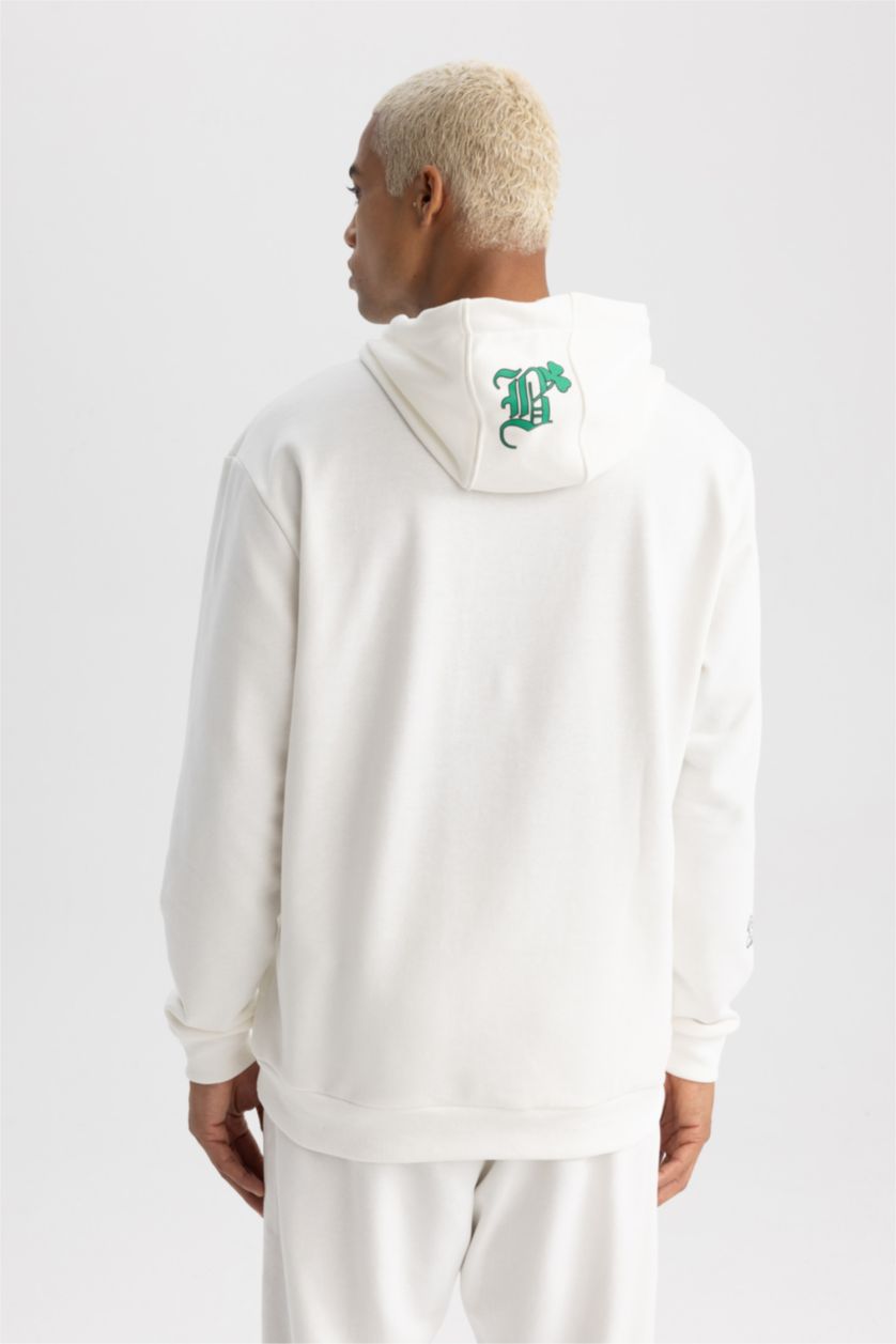 MAN Ecru DeFactoFit NBA Boston Celtics Standard Fit Sweatshirt