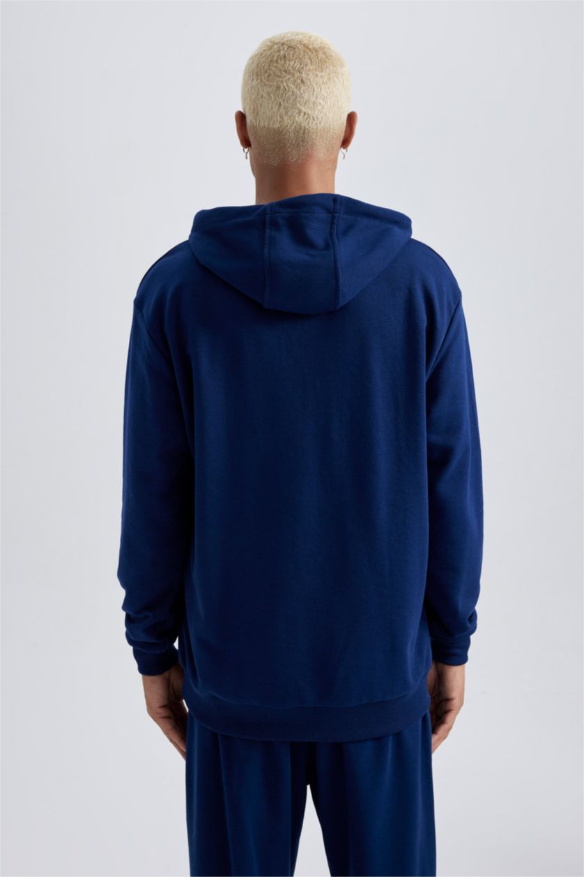 رجالي كحلي سويت شيرت قصة عادية بكابيشون من NBA