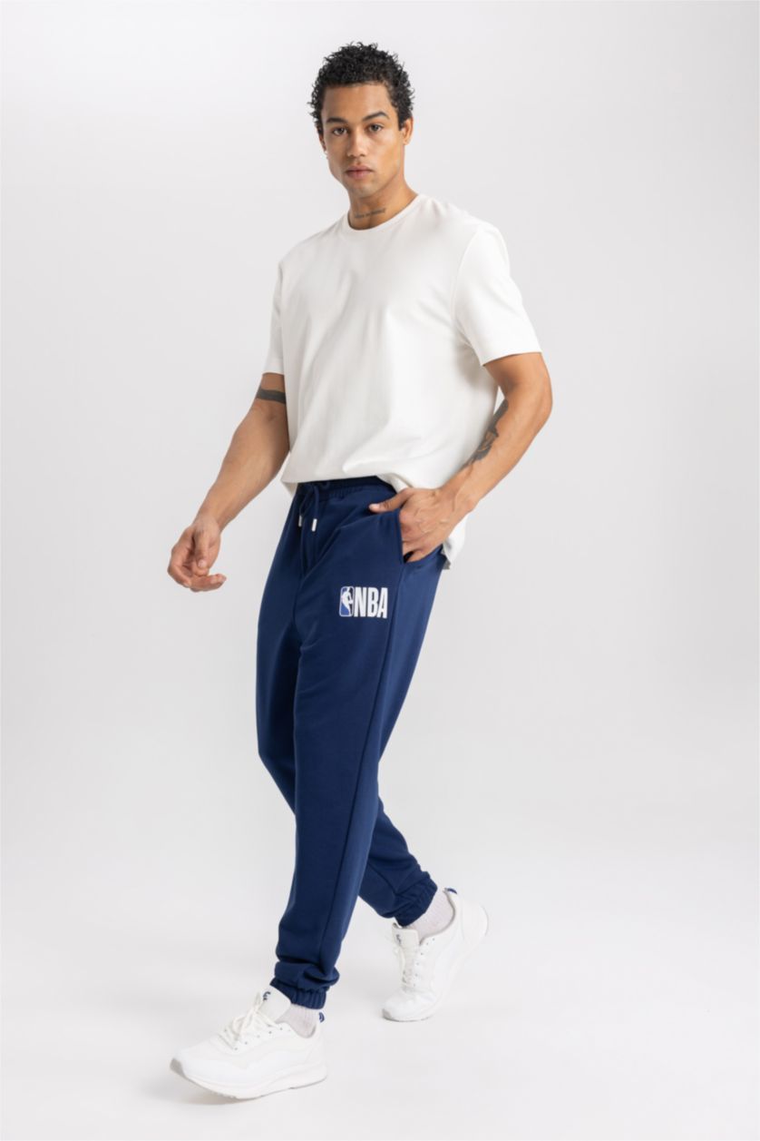 MAN NAVY Standard Fit Jogger