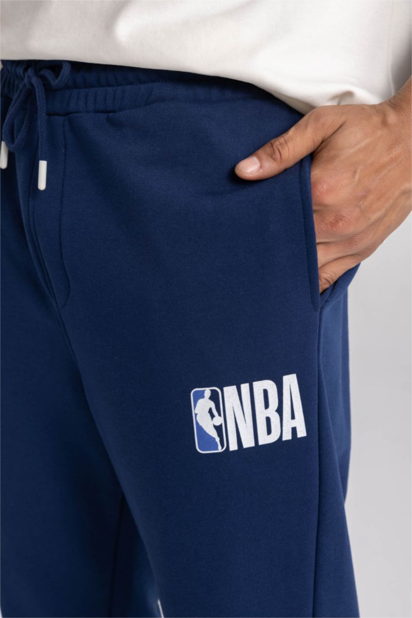 MAN NAVY Standard Fit Jogger