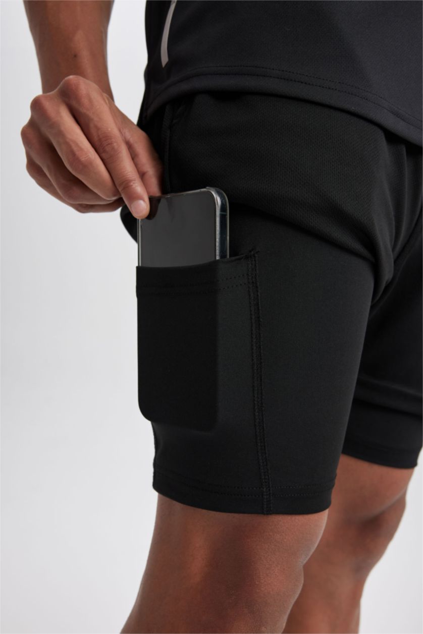 Erkek Siyah Slım Fıt Kısa Paça Dokuma Şort