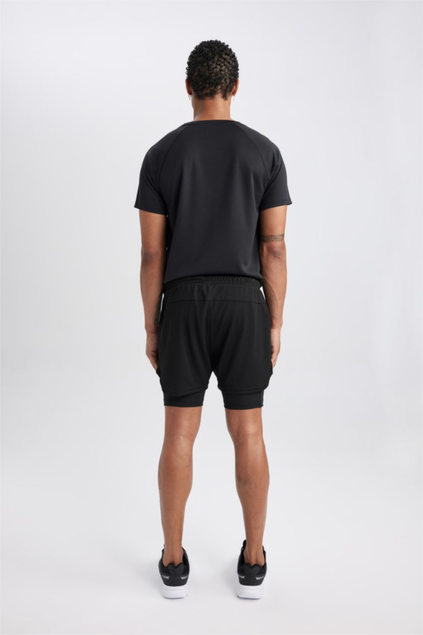 Erkek Siyah Slım Fıt Kısa Paça Dokuma Şort