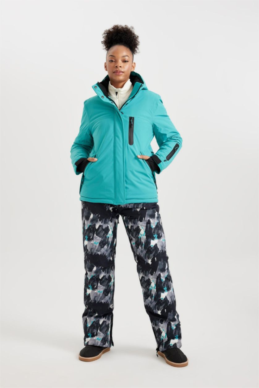 Woman Light Green DeFactoFit Water Repellent Regular Fit Ski Jacket