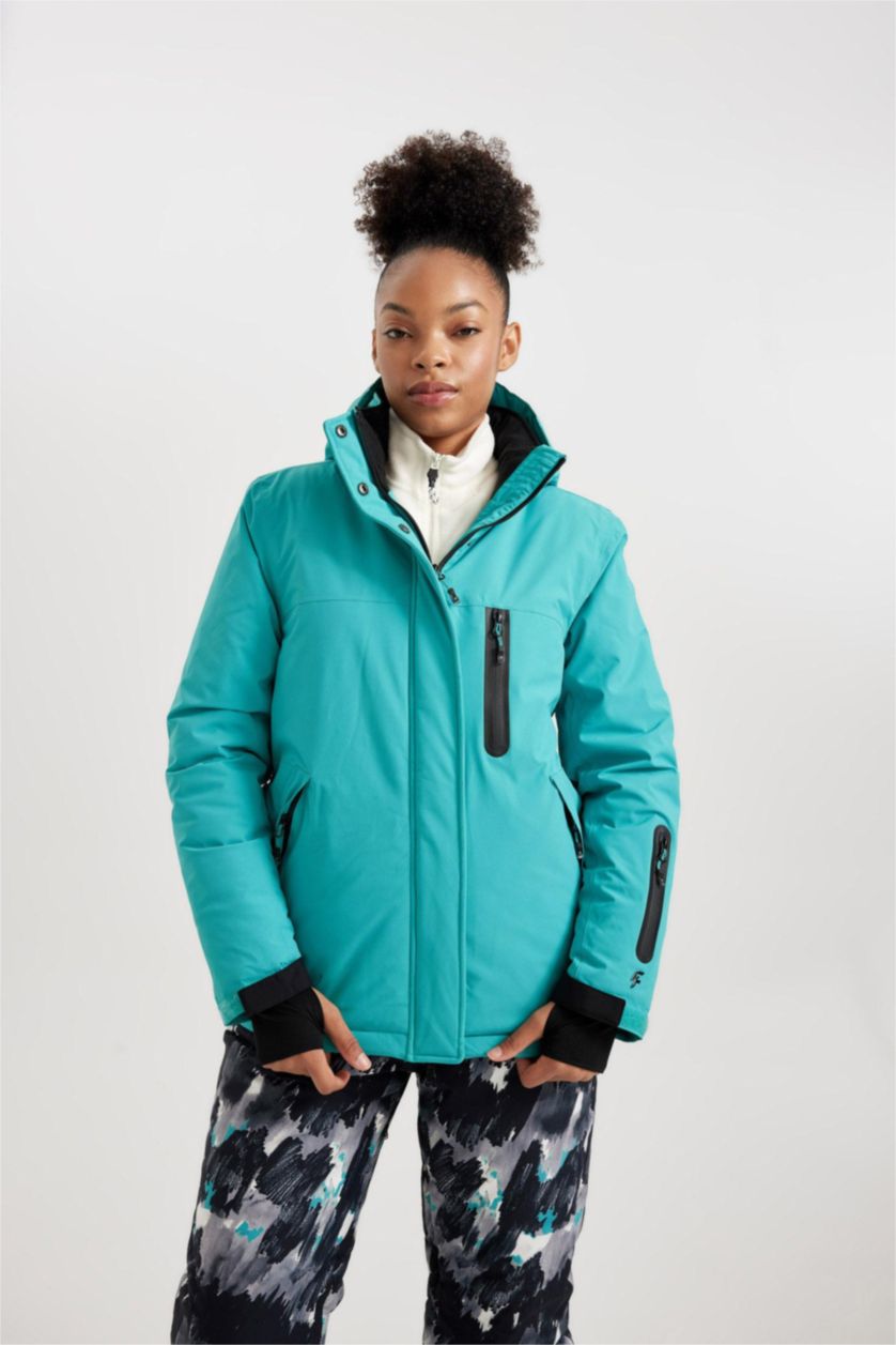 Woman Light Green DeFactoFit Water Repellent Regular Fit Ski Jacket