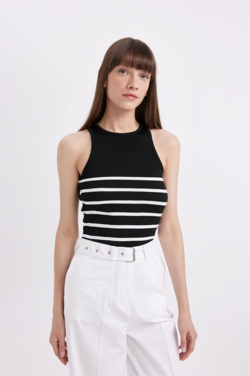 WOMAN Black Fitted Crew Neck Tank Top