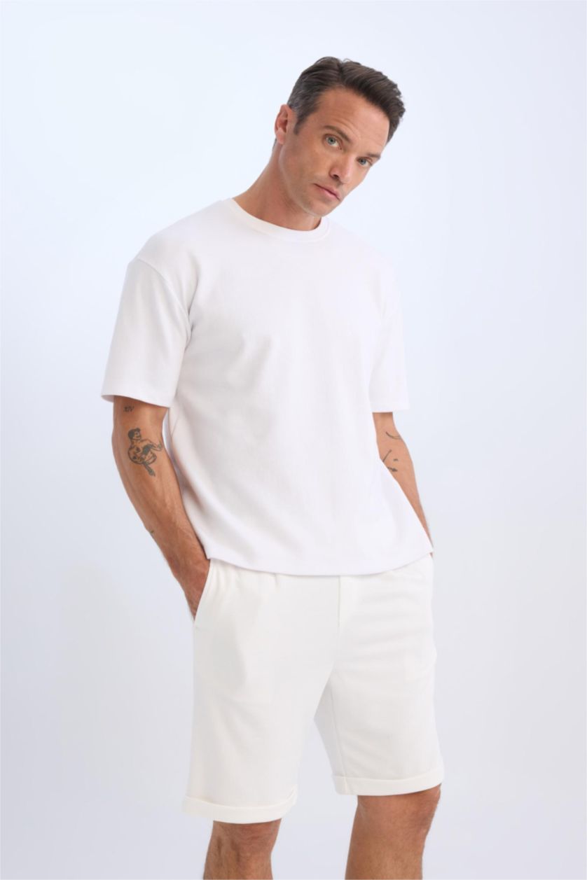 Erkek Kırık Beyaz Beli Bağcıklı Yazlık Pike Bermuda Şort