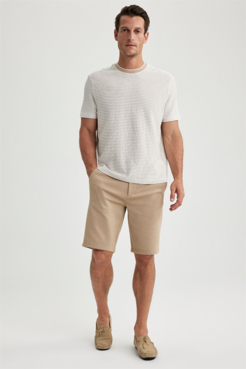 Мужчины Песочный Бермуды базовые для мужчин