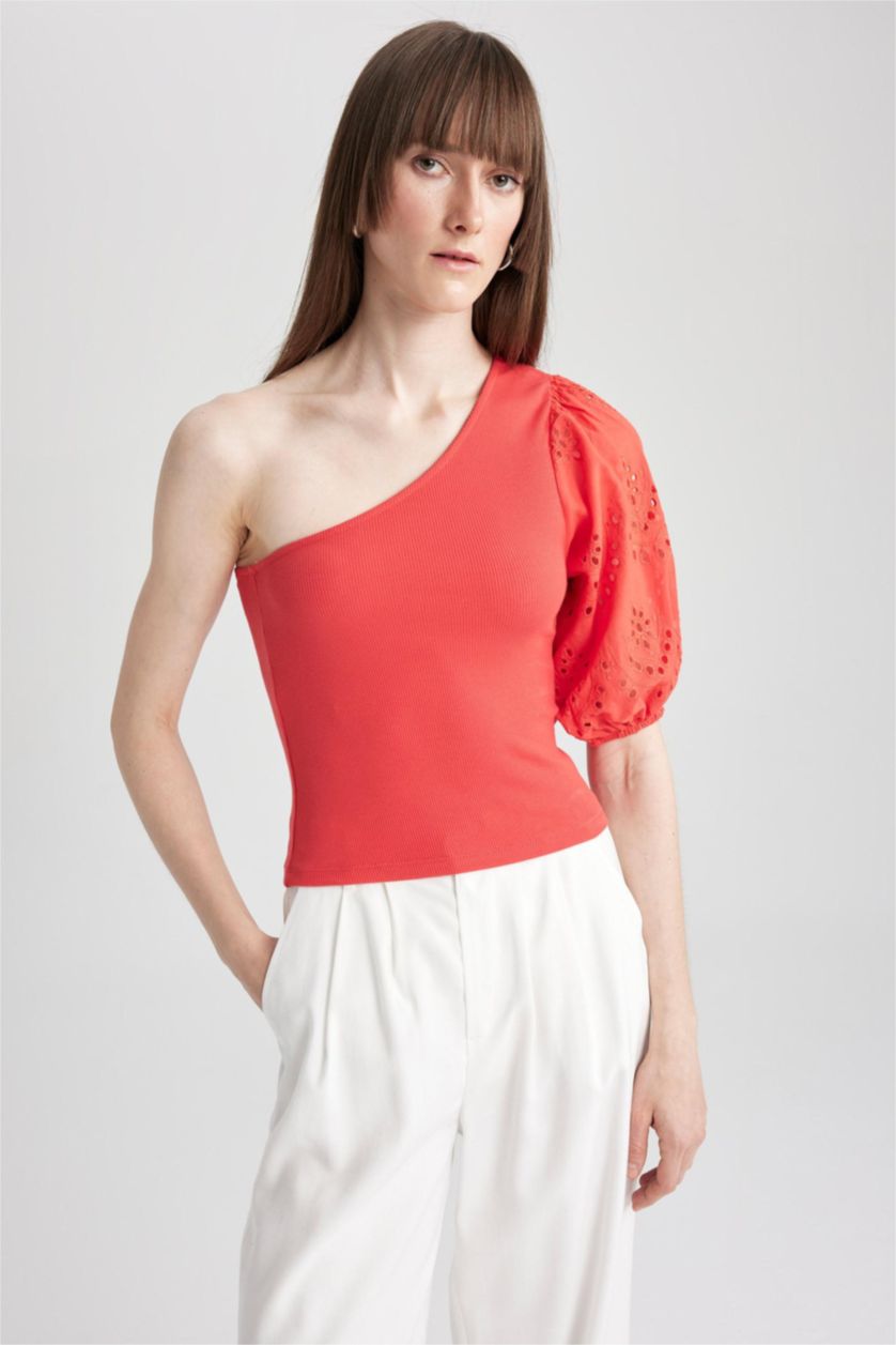 حريمي أحمر تيشيرت مضلع سليم فيت بكتف واحد