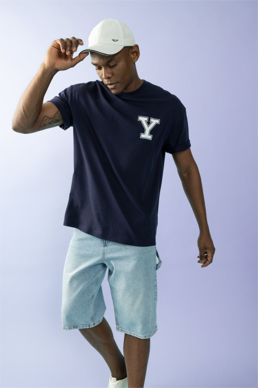 MAN NAVY Yale University Licensed Comfort Fit Crew Neck Printed T-Shirt