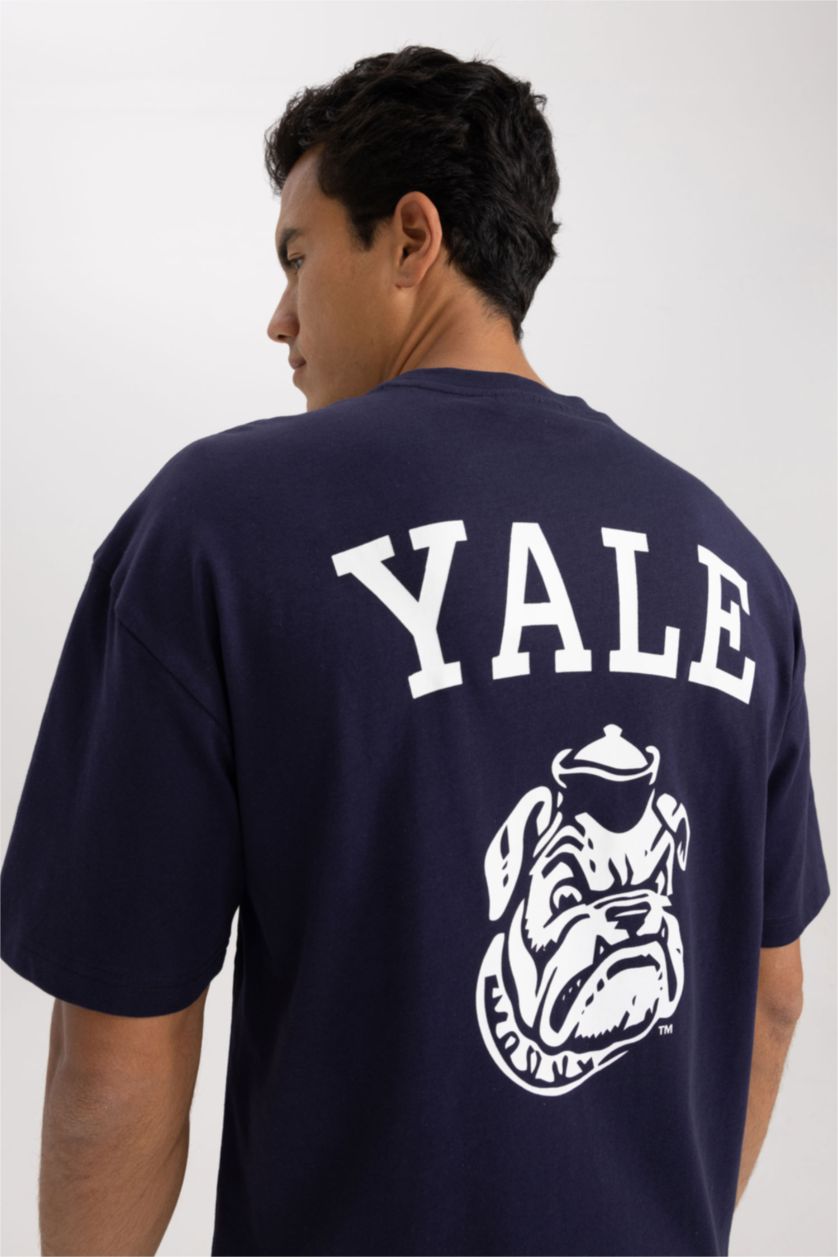 MAN NAVY Yale University Licensed Comfort Fit Crew Neck Printed T-Shirt