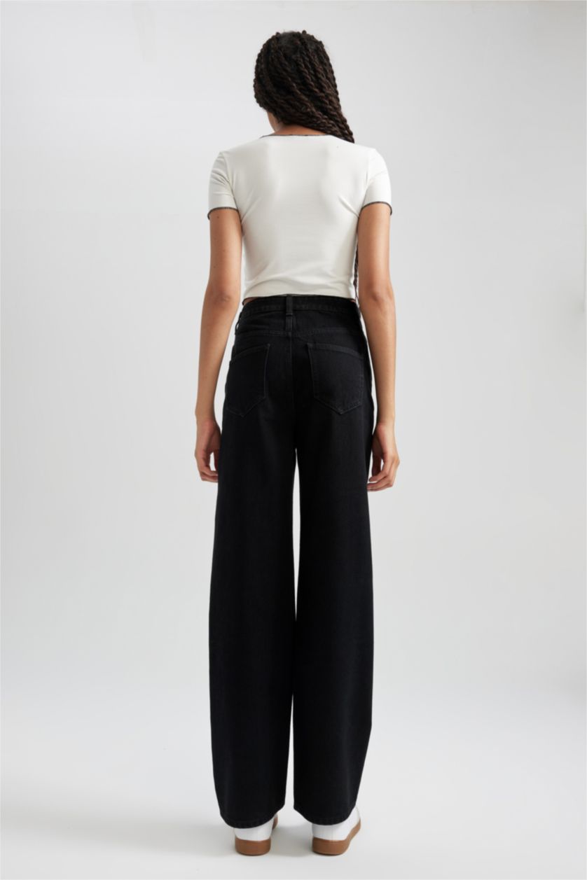 WOMAN Black Jeans