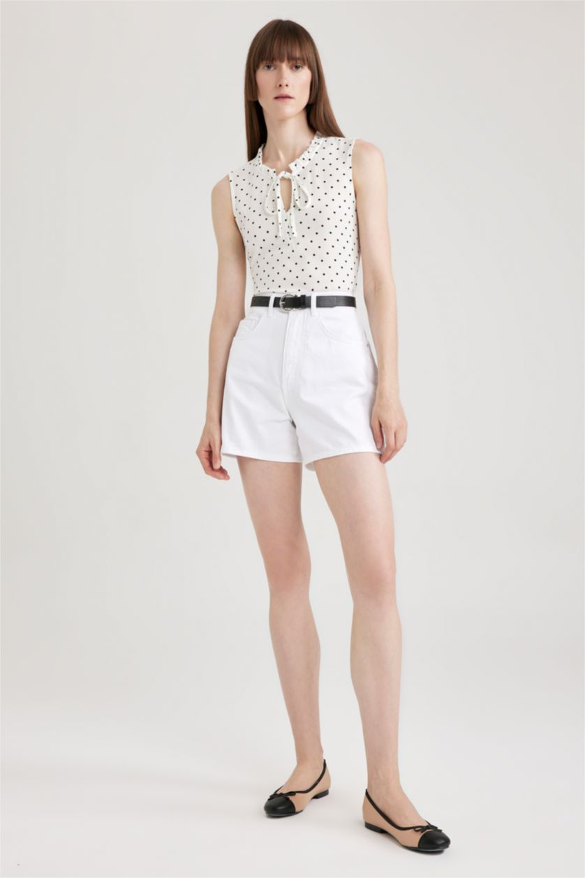 WOMAN White Regular Fit Sleeveless Blouse