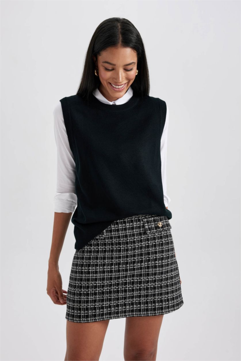 WOMAN Black Relax Fit Crew Neck