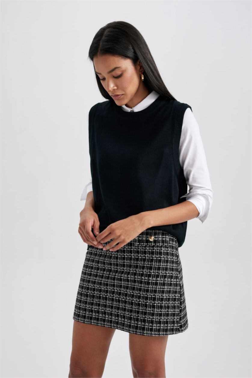 WOMAN Black Relax Fit Crew Neck
