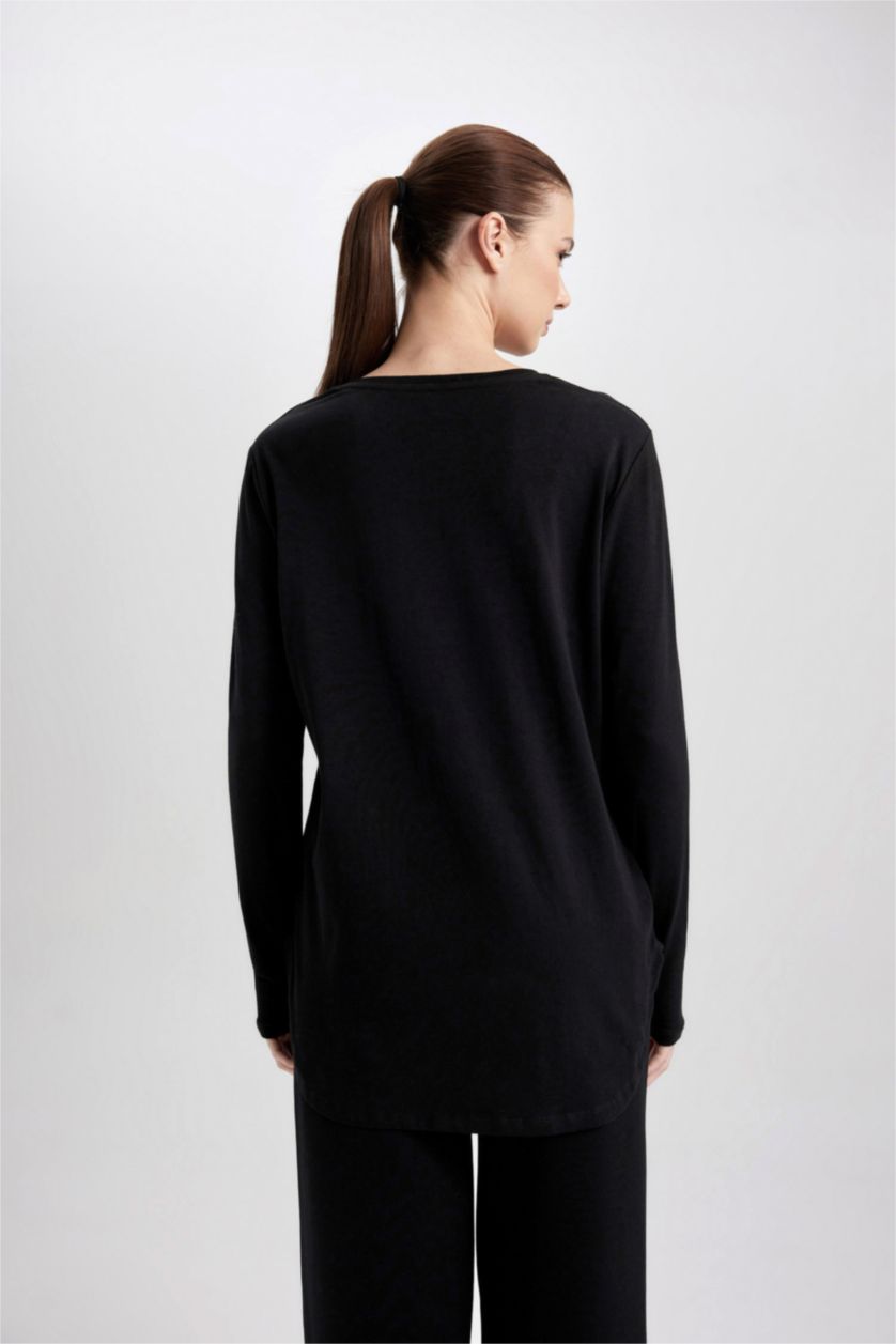 حريمي أسود Long Fit Long Sleeve T-Shirt