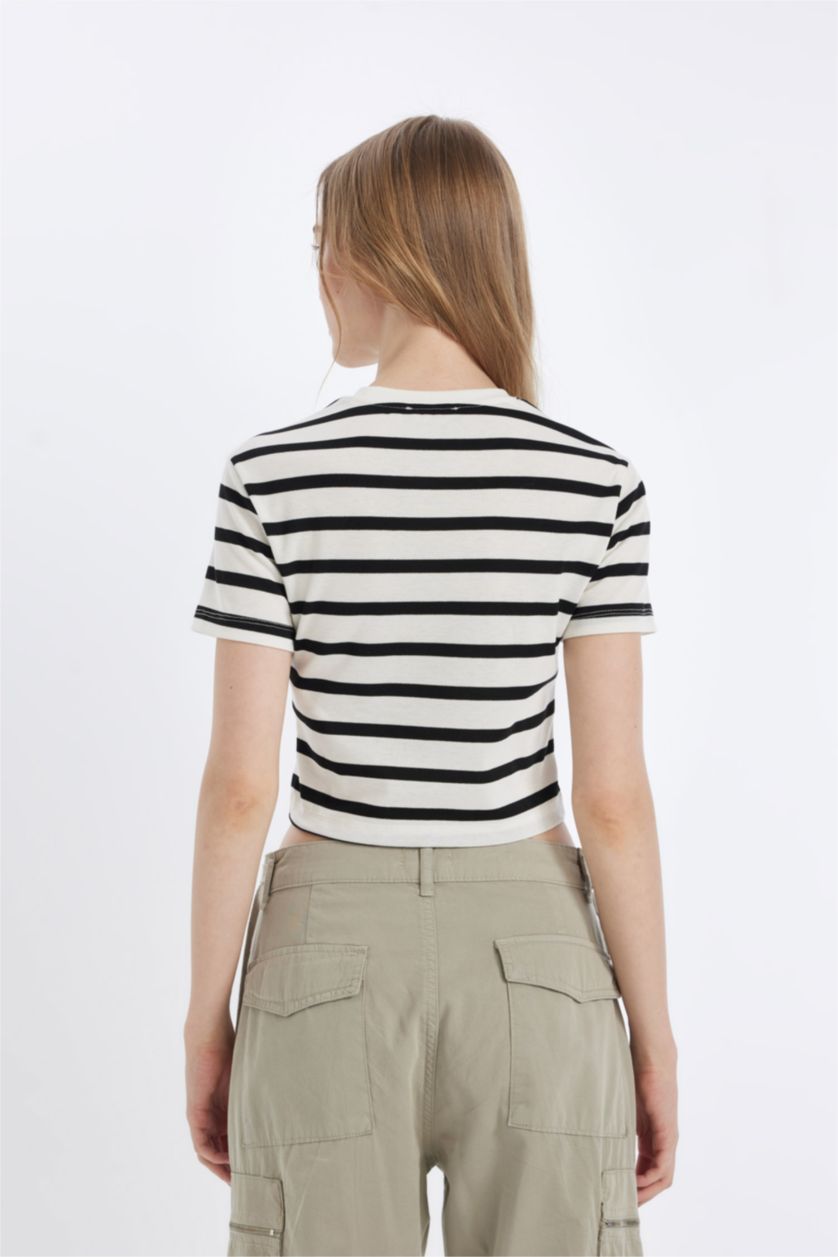 WOMAN Black Fitted Ribbon Basic T-Shirt