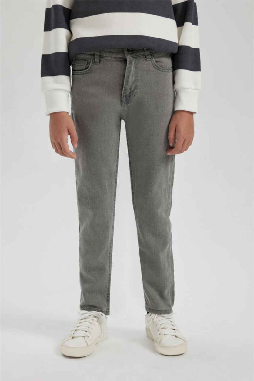 BOYS & TEENS Grey Boy Slim Fit Narrow Leg Jeans