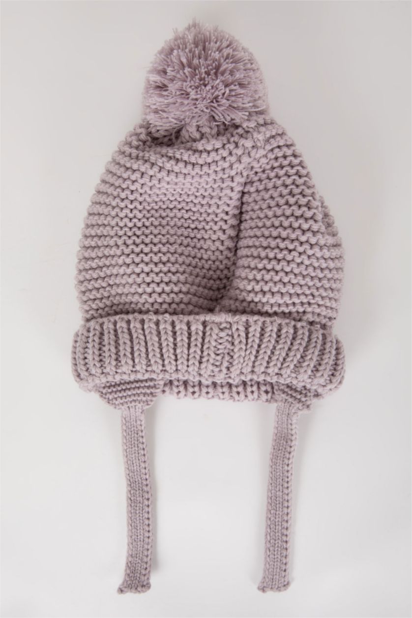 طفلة صغيرة أرجواني قبعة بيريه محبوك