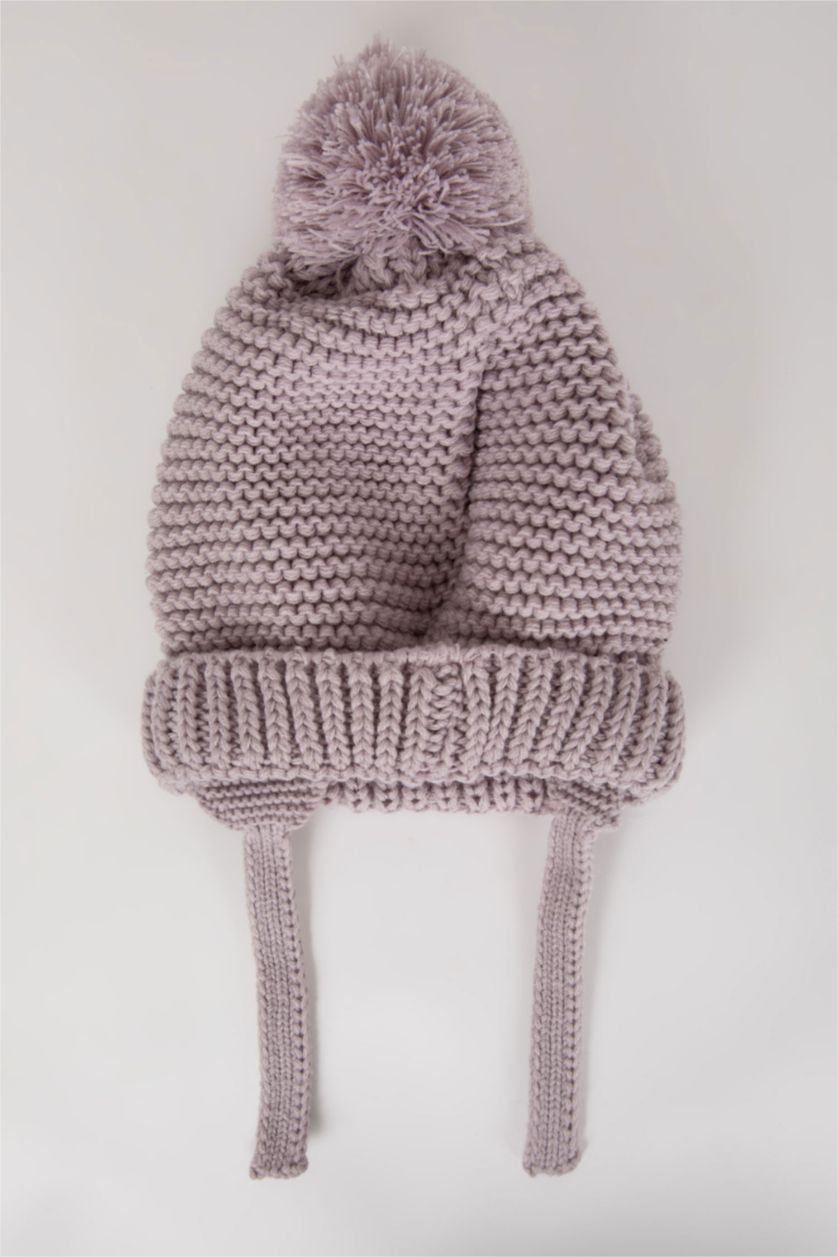 طفلة صغيرة أرجواني قبعة بيريه محبوك