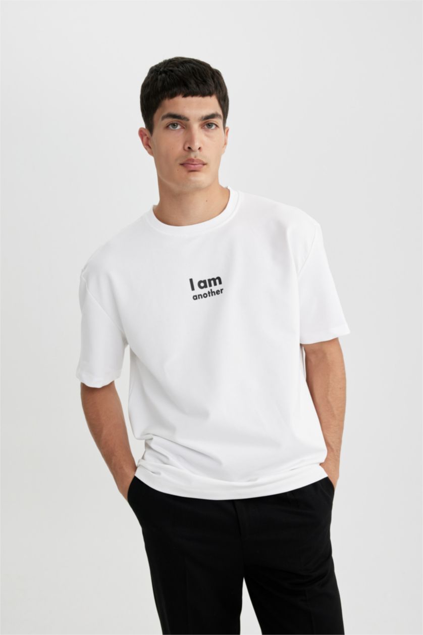 MAN White Oversize Fit Short Sleeve T-Shirt