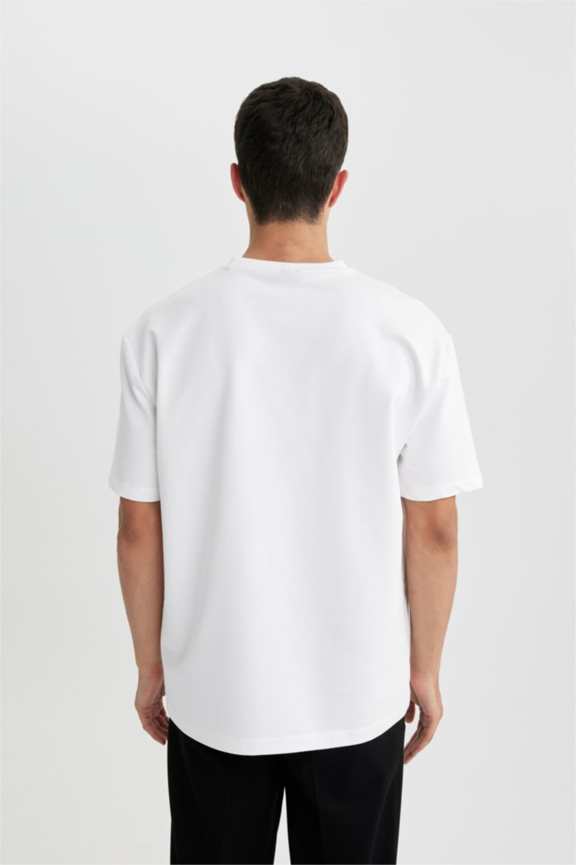 MAN White Oversize Fit Short Sleeve T-Shirt