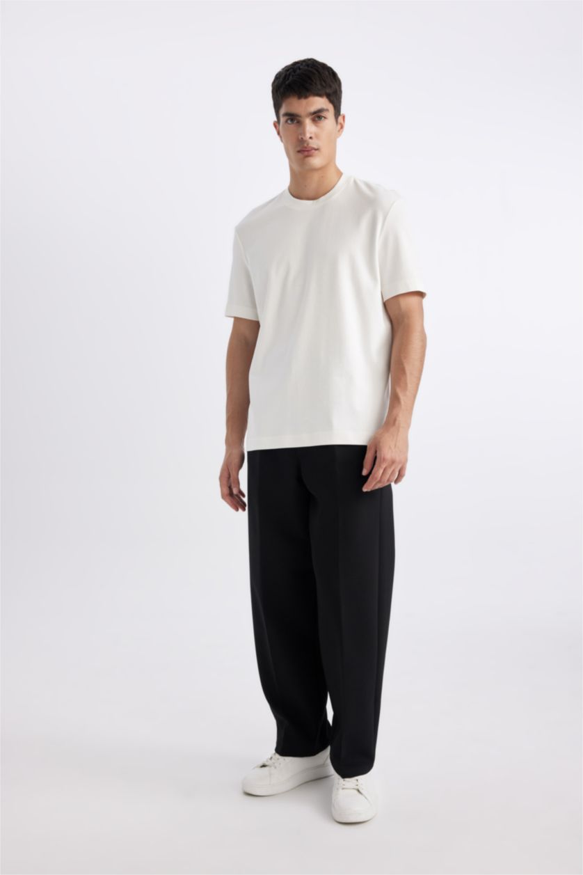 Erkek Kırık Beyaz Regular Fıt Kısa Kollu Tişört