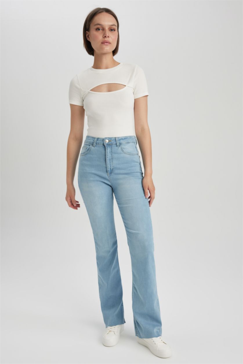 WOMAN White Slim Fit Camisole Short Sleeve T-Shirt