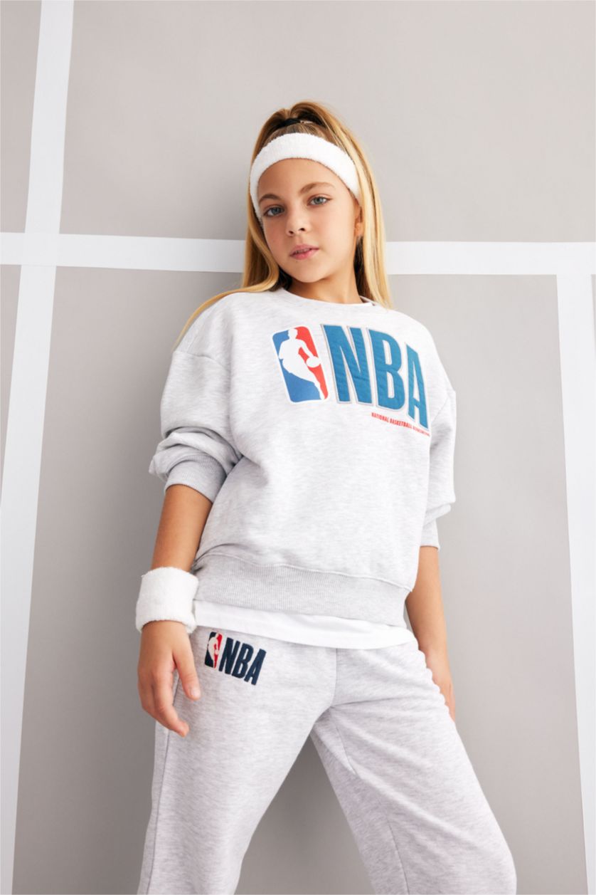 FILLES Gris Sweat- Shirt Coupe Relaxant Col Rond Imprimé Nba Wordmark