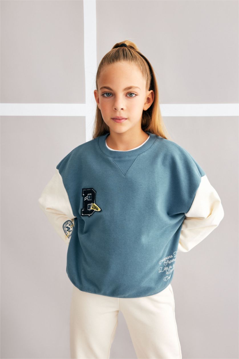 GIRLS & TEENS Blue Girl Crew Neck Printed Thick Sweatshirt