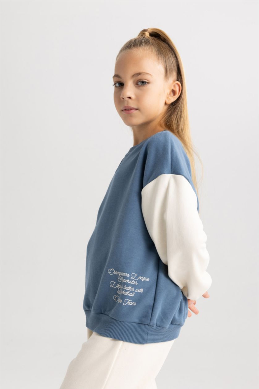 GIRLS & TEENS Blue Girl Crew Neck Printed Thick Sweatshirt