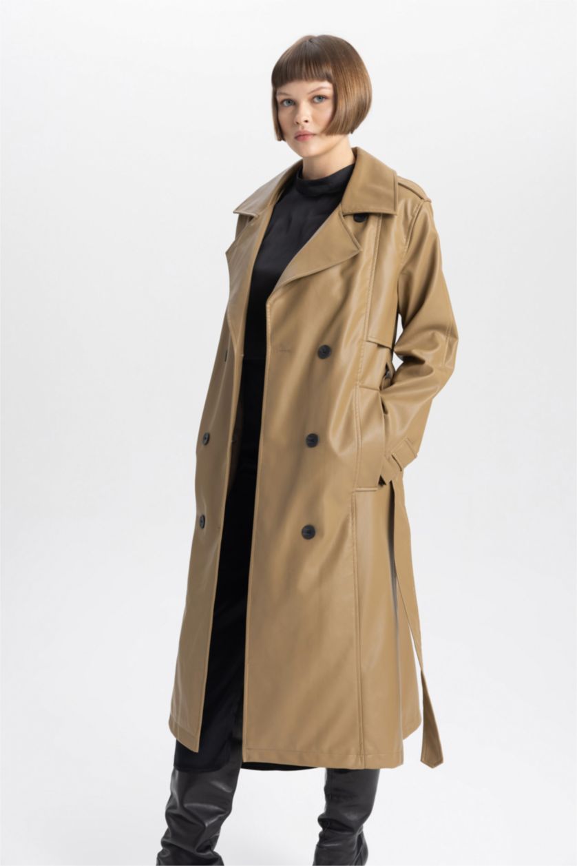 Kadın Camel Su İtici Suni Deri Trençkot Kruvaze Yaka Düğmeli Kemerli Cepli