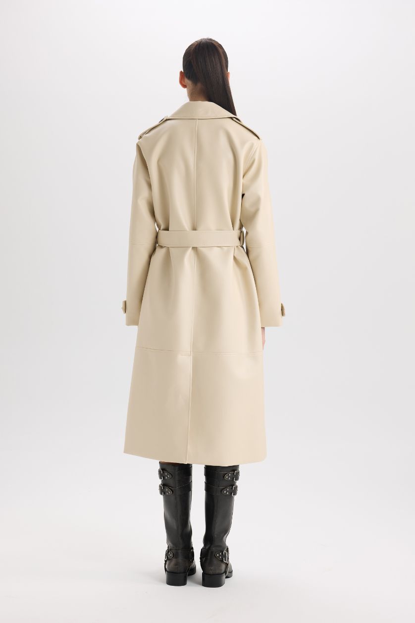 Kadın Kum Su İtici Suni Deri Trençkot Kruvaze Yaka Düğmeli Kemerli Cepli