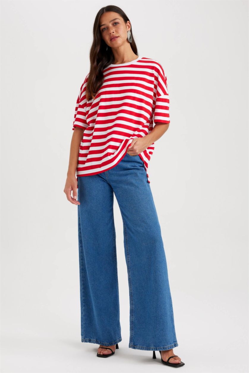 نساء أحمر Regular Fit Short Sleeve T-Shirt