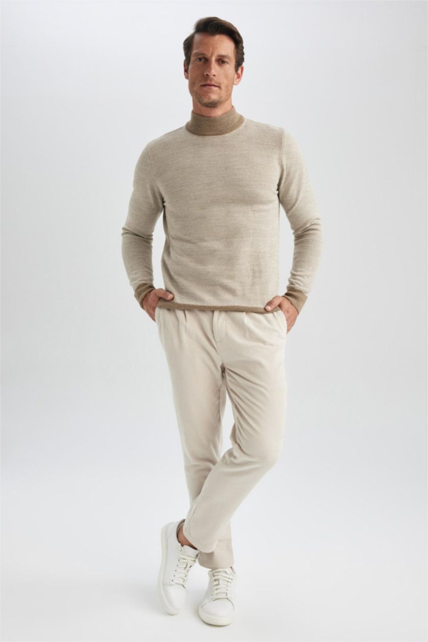 Erkek Kırık Beyaz Fitilli Kadife Pantolon Tailored Fit Cepli Düz Paça